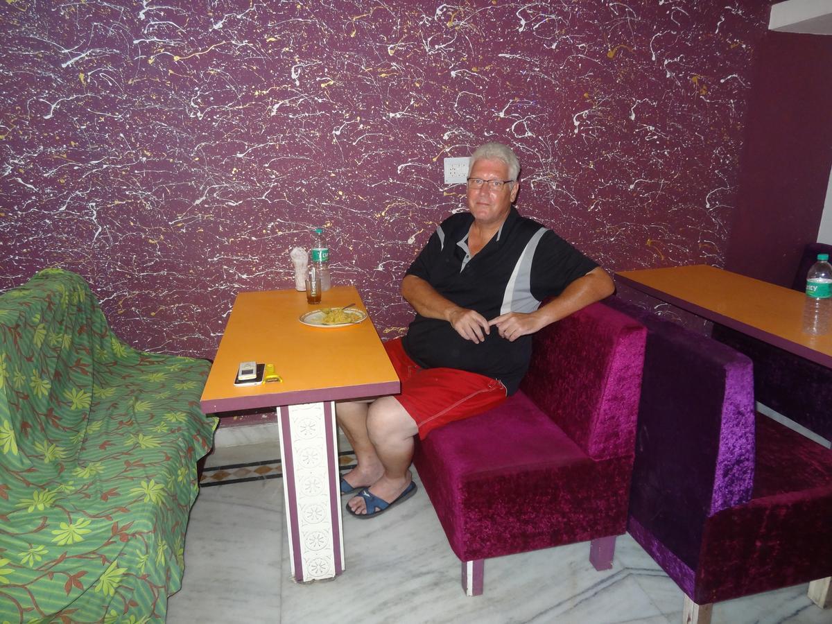Hotel Aashiyana Agra  Kültér fotó