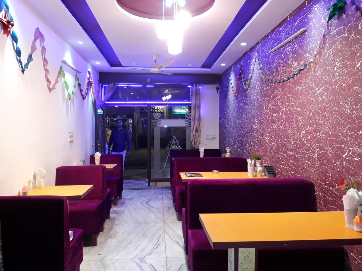 Hotel Aashiyana Agra  Kültér fotó